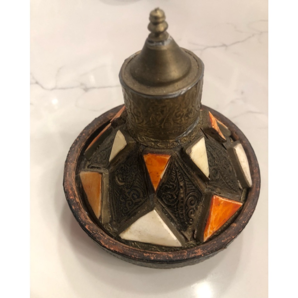 Small Moroccan taegen